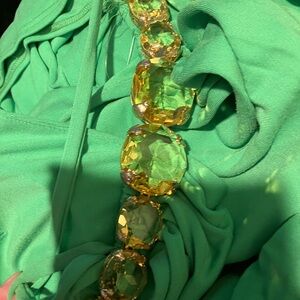 Elegant Gold and Green Women's Bracelet